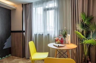 آی فورست هتل