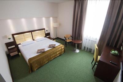 هتل ایسکارا