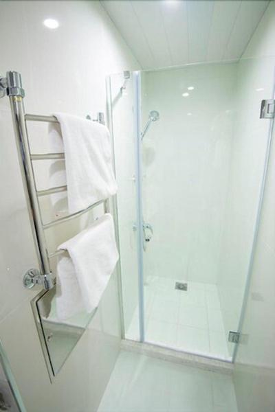 هتل ایسکارا