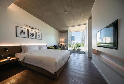 تی 2 رزیدنس ستورن