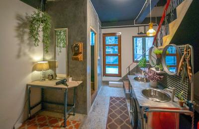 تیگدر هاستل