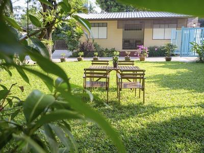 د بانکوکیانز گاردن هوم