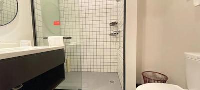 سوییس پلیس آپراتمان هتل ( شانگهای جینگان )