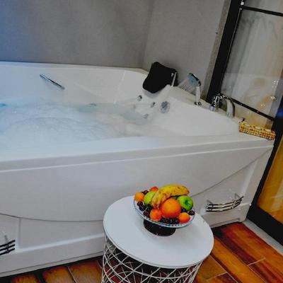 میلو لارا بوتیک هتل