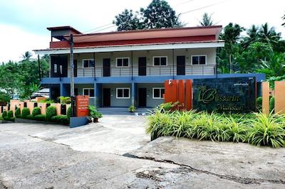 بوسارین منشن