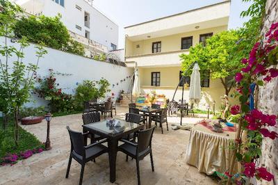 اولد تاون بوتیک هتل