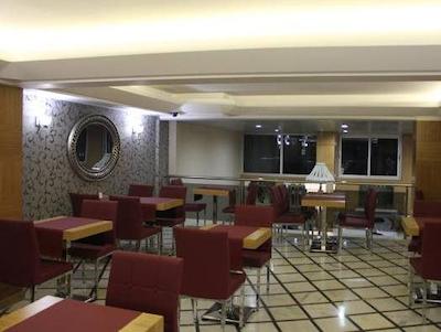 گرند زیبک هتل