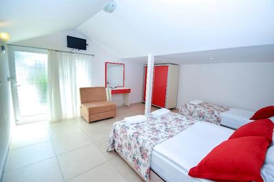 آلتینکوم بونگالو هتل