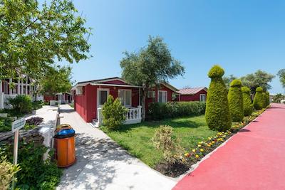 آلتینکوم بونگالو هتل