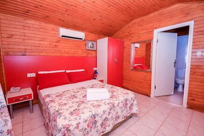 آلتینکوم بونگالو هتل