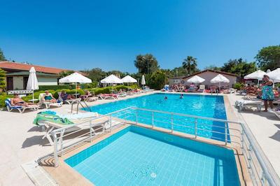 آلتینکوم بونگالو هتل