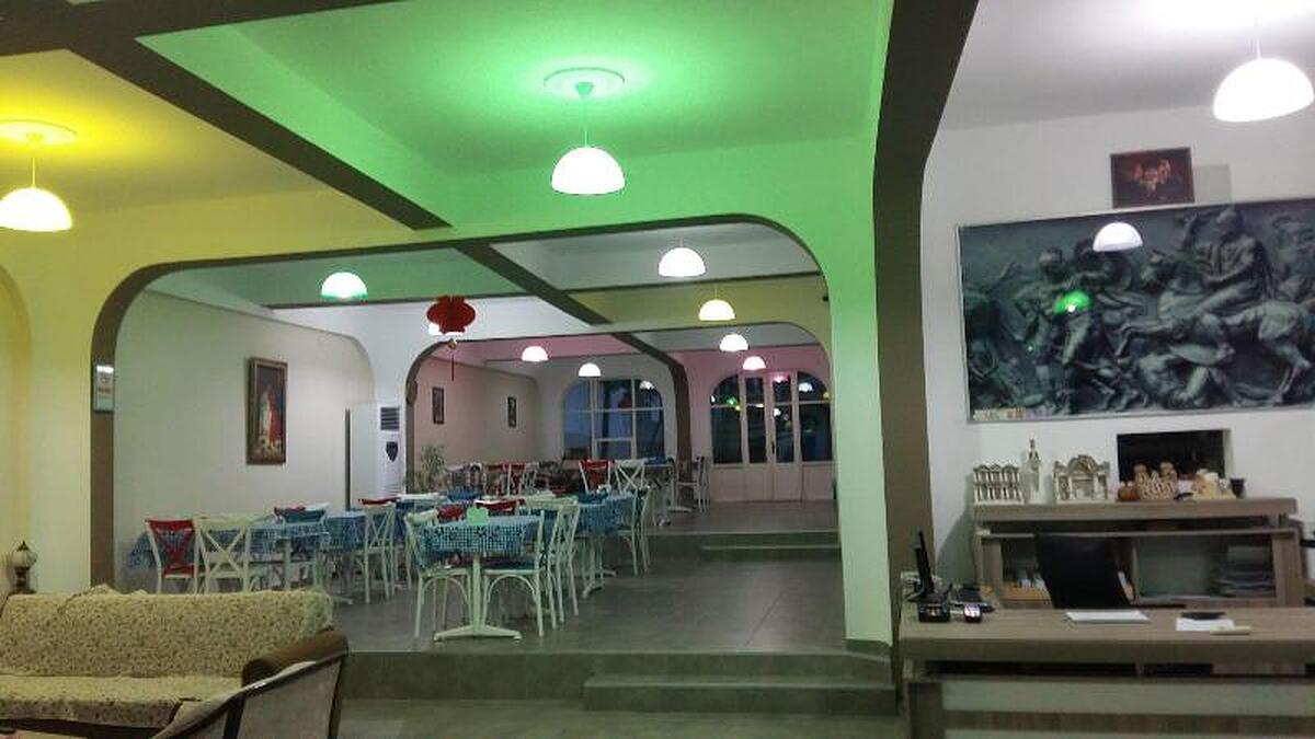نایسیا هتل