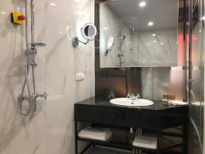 ال بوتیک هتل