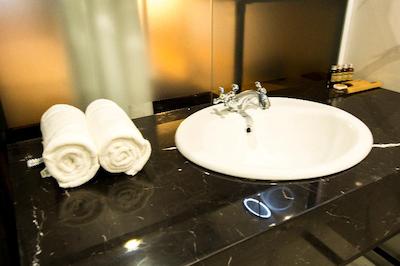 ال بوتیک هتل