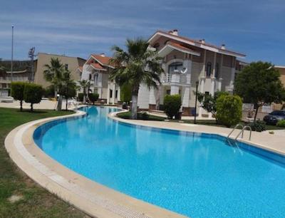 بلک گلف آپارتمان