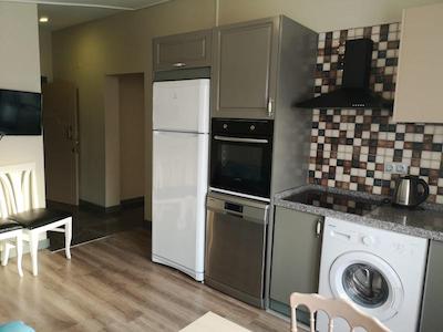 کازا د سیرنا آپات هتل