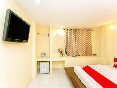 او وای او 444 سی بیچ پارادایس