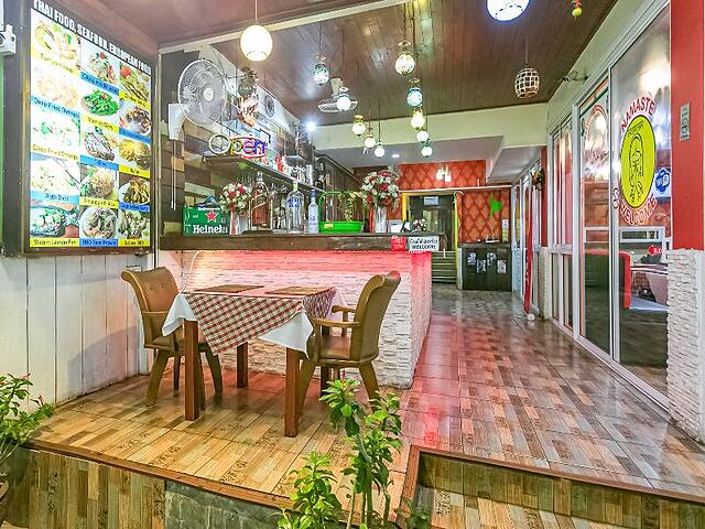 او وای او 444 سی بیچ پارادایس