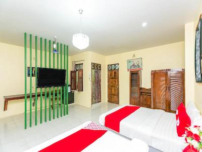 او وای او 444 سی بیچ پارادایس