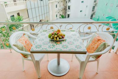 آر کی گست هاوس