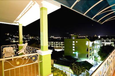 آر کی گست هاوس