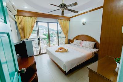 آر کی گست هاوس