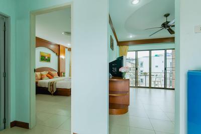 آر کی گست هاوس