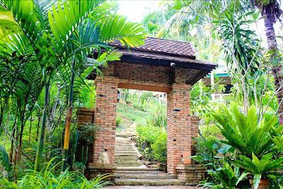 آئونانگ کلیف ماونتن نیو ریسورت