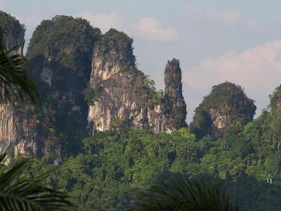 آئونانگ کلیف ماونتن نیو ریسورت