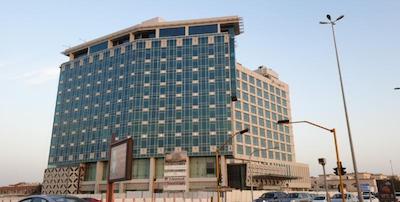 کراون پلازا جداح آل سلام