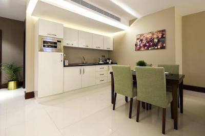 وسترن لامار