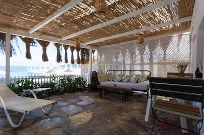 دافینیس هتل