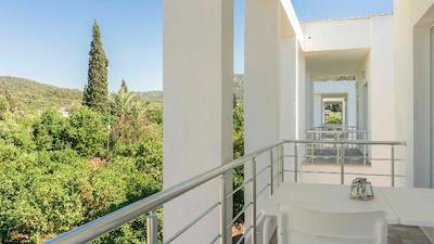 دافینیس هتل