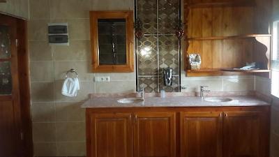 باهاوس ریسورت