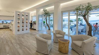 سان پرایم بیچ فرانت هتل