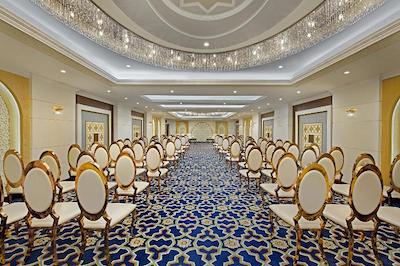 ازدان هتل وست بی