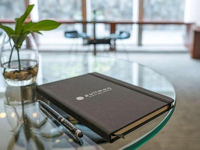 پولمن دوحه وست بی