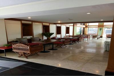 د امپریال هوم هتل