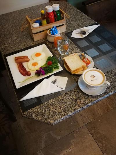 د امپریال هوم هتل