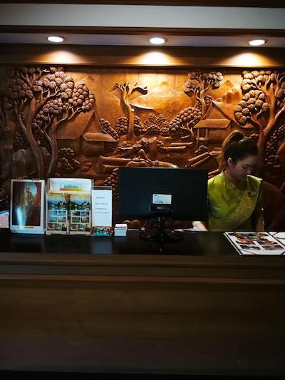 د امپریال هوم هتل