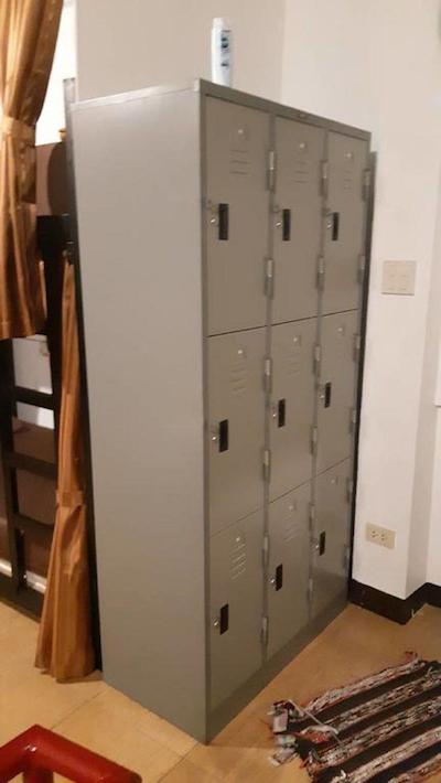 وی آر هاستل کائوسان