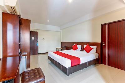 وی رسوتل هتل