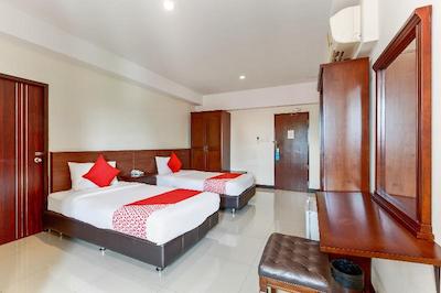 وی رسوتل هتل