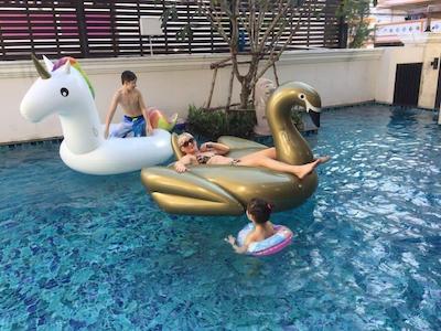 یوتاکا رزیدنس