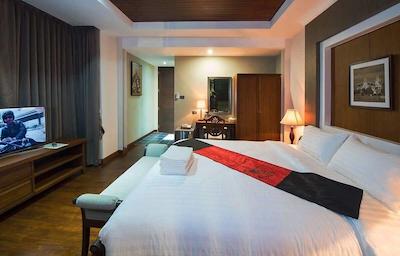 یوتاکا رزیدنس