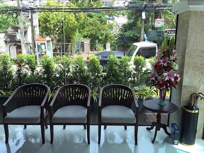 یوتاکا رزیدنس