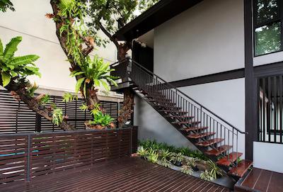 یوتاکا رزیدنس