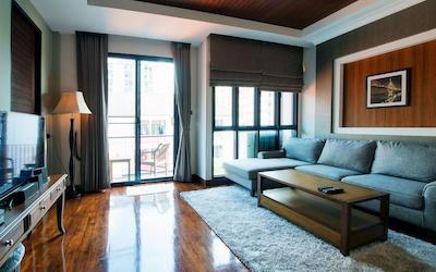 یوتاکا رزیدنس