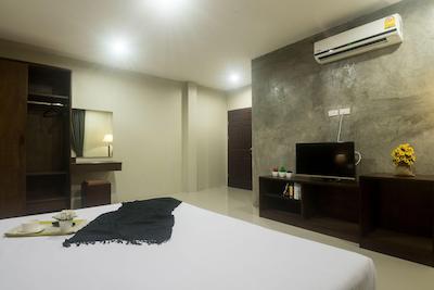 گرین لیف هاستل