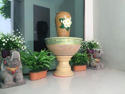 گرین لیف هاستل